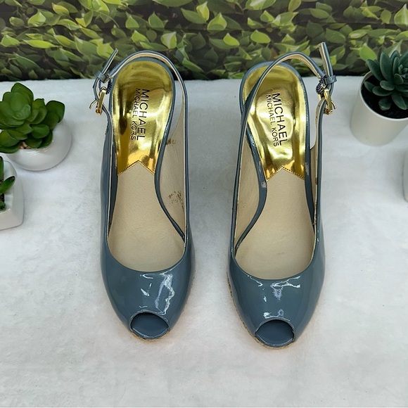{MICHAEL | Michael Kors} Keegan Slingback Surf Blue Patent Leather Wedge Sandals - Picture 16 of 16
